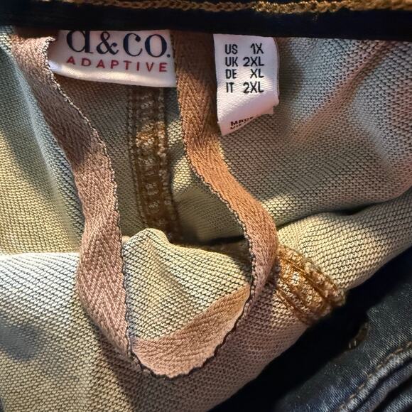 Denim & Co. Adaptive Cozy Slim Straight Cargo Jeans, Plus Size 1X, NWT - Picture 5 of 7